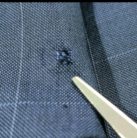 Tallia 2 Piece Suit Mens 40R Wool 36x32 Blue Windowpane Plaid Flat Front - Picture 16 of 16